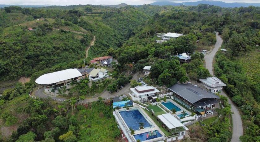 奥特拉风山度假村 卡加盐德奥罗 外观 照片
